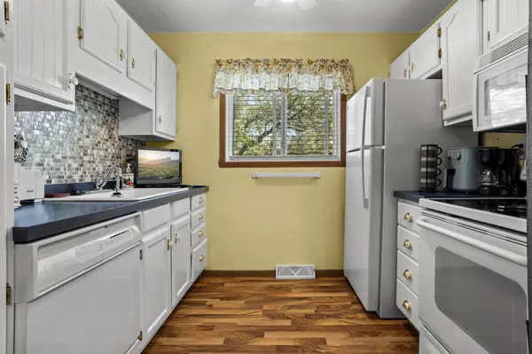 3019 18th ST S, Moorhead, MN 56560