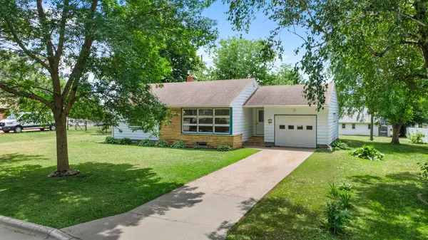 711 Elm AVE, Gaylord, MN 55334