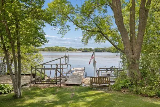 21892 Flowerwood CT, Richmond, MN 56368