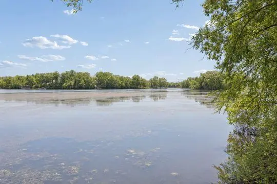 21892 Flowerwood CT, Richmond, MN 56368