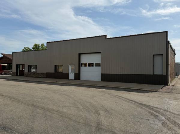101 S Mckenzie ST, Luverne, MN 56156