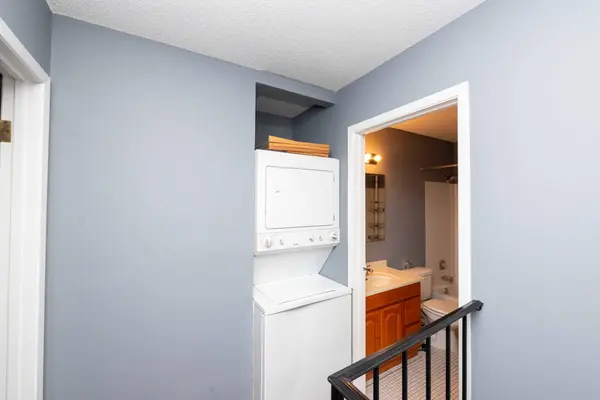 7196 72nd LN N #227, Brooklyn Park, MN 55428