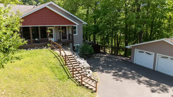 1325 Island AVE, Cumberland, WI 54829