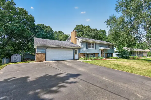 2261 139th AVE NW, Andover, MN 55304