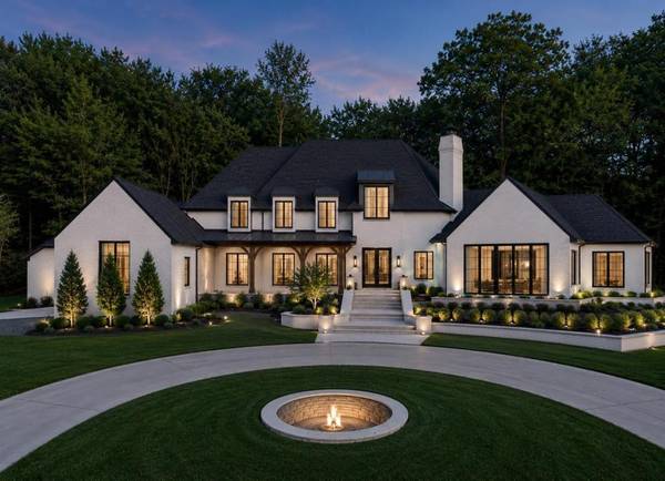 3574 Northome RD, Wayzata, MN 55391