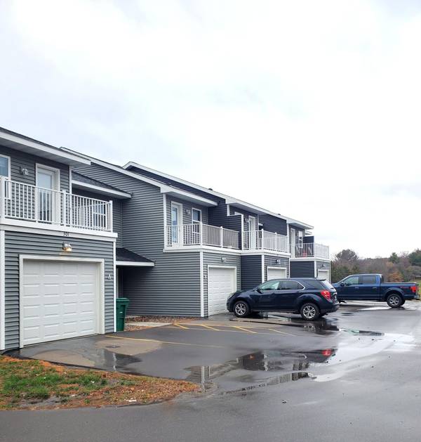 303 S Wasson LN, River Falls, WI 54022