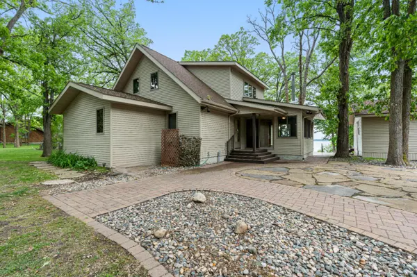 10143 Mounds Point DR NW, Cass Lake, MN 56633