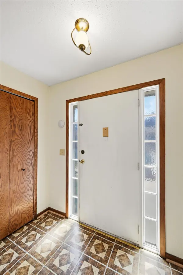 6081 Paris AVE N #B2, Stillwater, MN 55082
