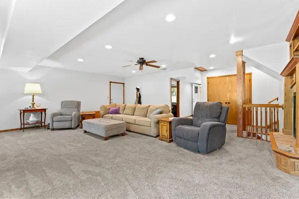 2000 Schmidt CT SE, Rochester, MN 55904