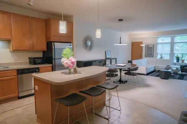 7100 Metro BLVD #113, Edina, MN 55439