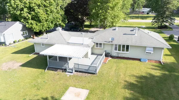58413 220th ST, Austin, MN 55912