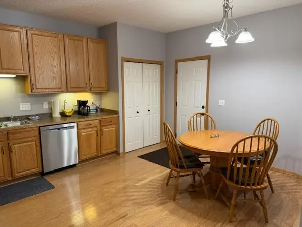 2714 Village DR, Faribault, MN 55021