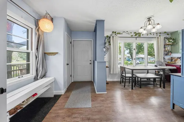 5025 Zenith AVE N, Brooklyn Center, MN 55429