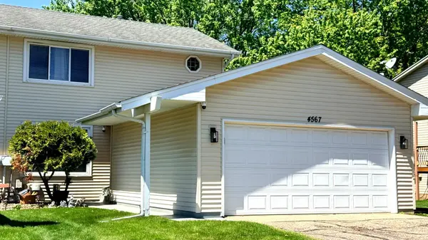 4567 Horizon CIR, Eagan, MN 55123