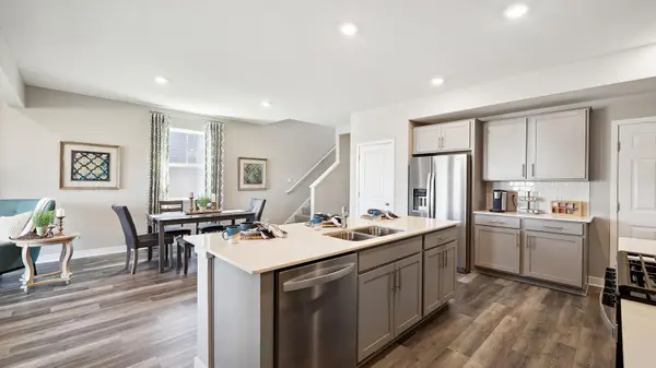 17085 Draper WAY, Lakeville, MN 55044