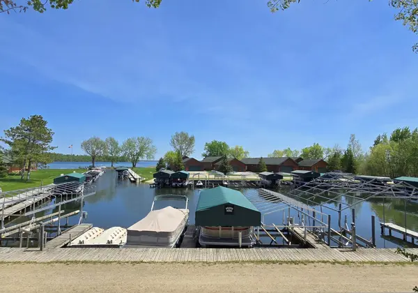 5882 Lakeshore LN NW, Cass Lake, MN 56633