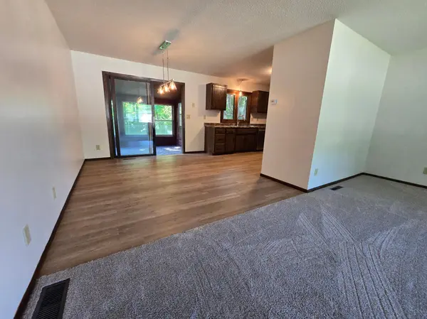 409 Main ST S, Saint Michael, MN 55376