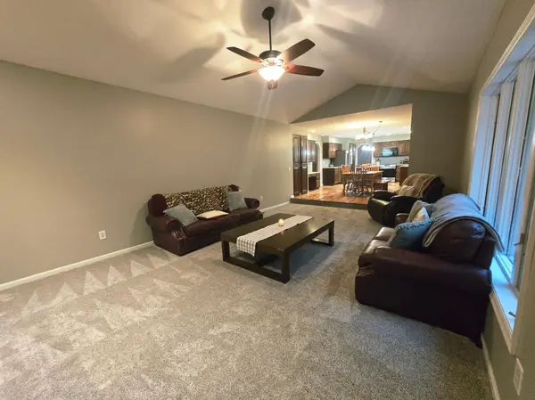 1435 138th AVE NW, Andover, MN 55304