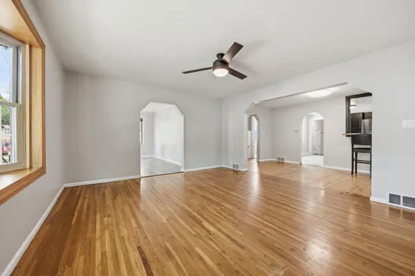 410 Superior ST, Saint Paul, MN 55102
