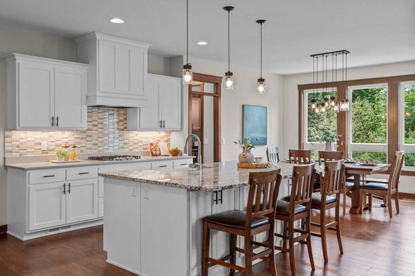 1858 Laramee LN, Centerville, MN 55038