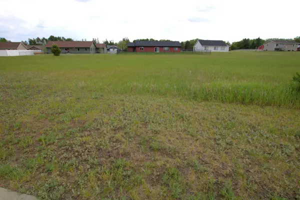 440 Norway CT, Staples, MN 56479