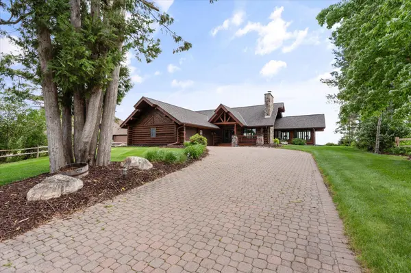 7492 Old Whiskey RD, Pequot Lakes, MN 56472