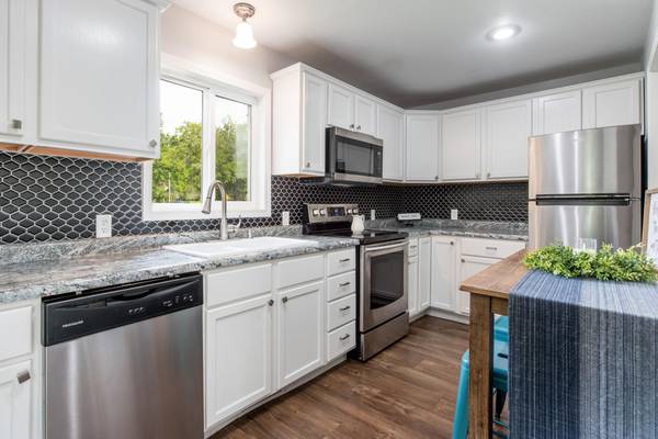 402 Sanstead ST W, Garfield, MN 56332
