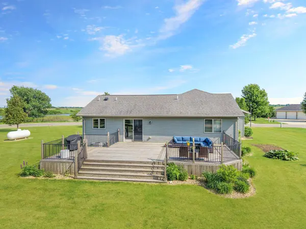 2001 Eastbay AVE, Balaton, MN 56115