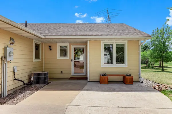 9805 430th ST, Harris, MN 55032