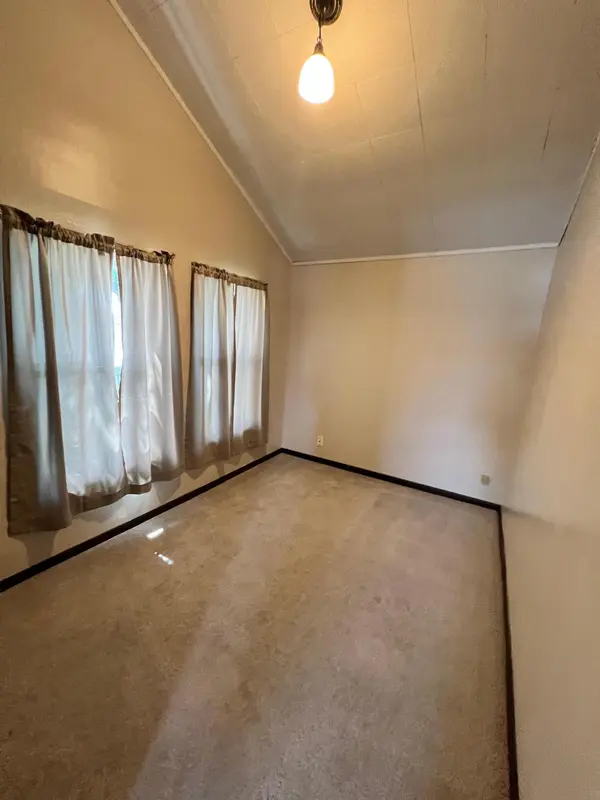 617 W 3rd ST, Madison, MN 56256