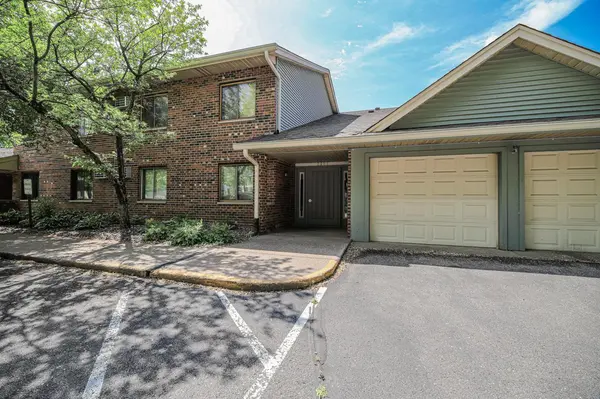 1601 Cohansey ST #204, Saint Paul, MN 55117