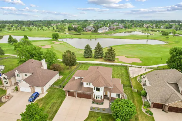 4744 Rose Creek Pkwy S, Fargo, ND 58104