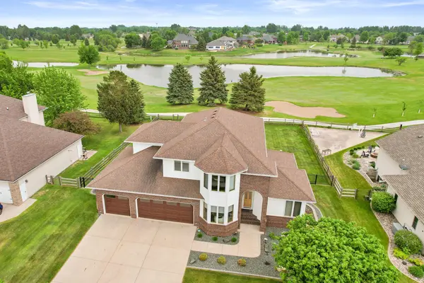 4744 Rose Creek Pkwy S, Fargo, ND 58104