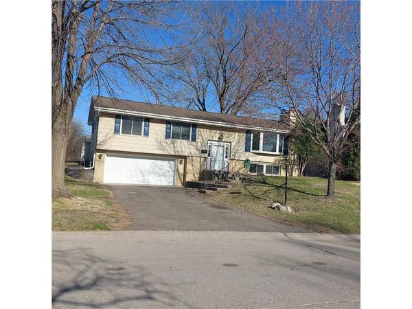 6325 Halifax AVE S, Edina, MN 55424