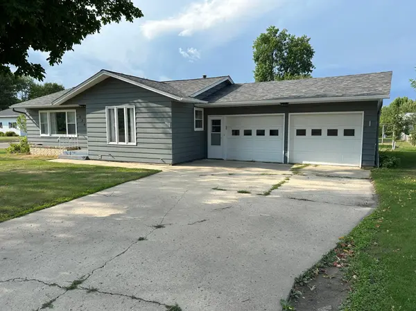 824 Irving AVE SW, Wadena, MN 56482