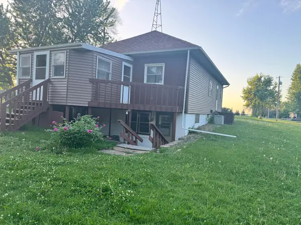 301 W 3rd ST, Sherburn, MN 56171