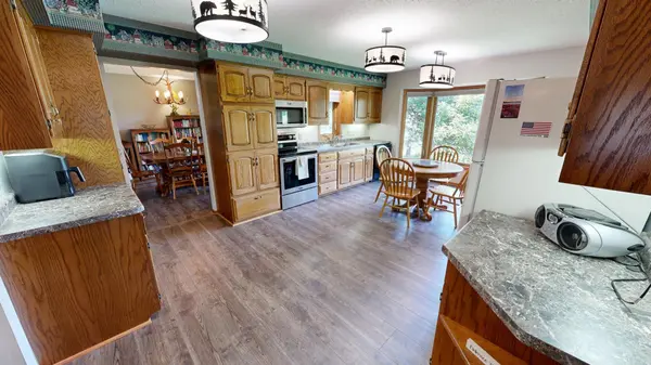 2100 4th AVE SE, Willmar, MN 56201