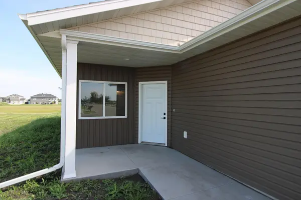 1600 5th AVE NE, Dilworth, MN 56529