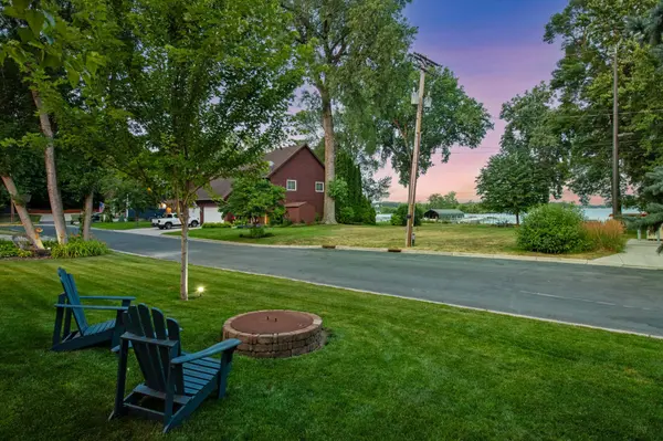 3001 Island View DR, Mound, MN 55364