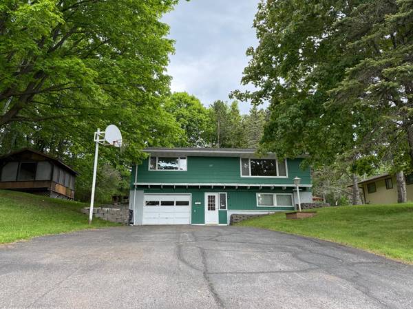 121 W Buffalo ST, Duluth, MN 55811