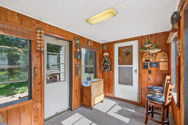 4921 Zenith AVE N, Brooklyn Center, MN 55429