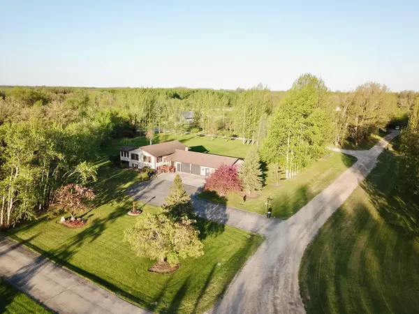 101 17th AVE NE, Roseau, MN 56751