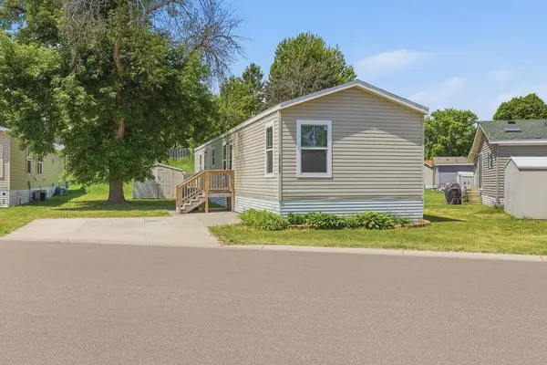 10162 Pierce PL NE, Blaine, MN 55434