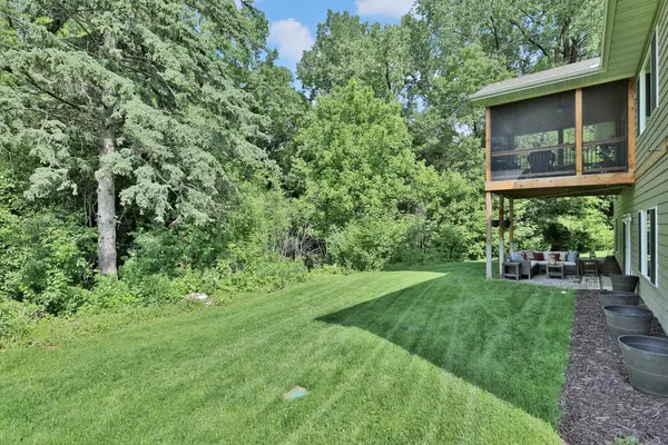 4144 Shady Oak RD S, Minnetonka, MN 55343
