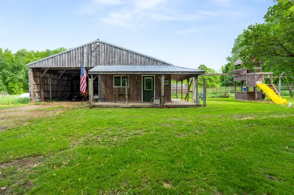 34602 250th AVE, Erhard, MN 56534
