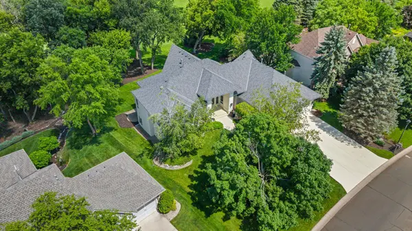 6985 Howard LN, Eden Prairie, MN 55346
