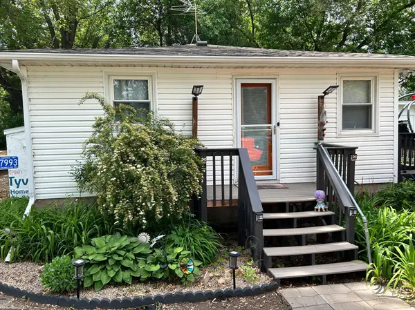 7993 Grunwald AVE NW, Maple Lake, MN 55358