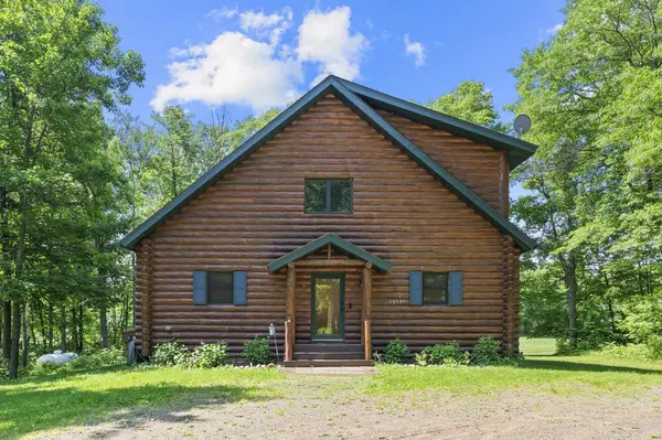 18541 Golf CIR, Garrison, MN 56450