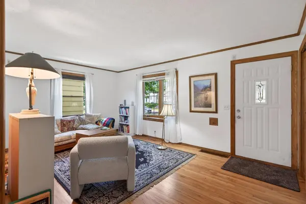 5232 Washburn AVE N, Minneapolis, MN 55430