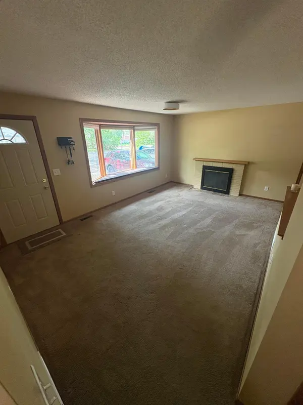 5220 Quail AVE N, Crystal, MN 55429